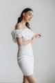 Платье длины мини белое атласное [021-0524]