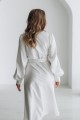 Сукня біла атласна довжини міді з поясом [021-0124]