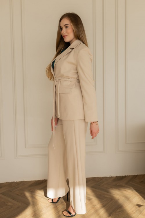 Костюм піджак і штани прямого крою кольору пломбір "Мілана" [093-0226]