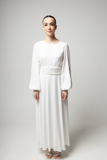 Сукня довга біла з поясом [021-0125]