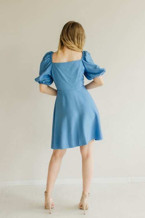 Сукня легка і повітряна блакитного кольору 026-0623