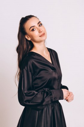 Блуза шовкова чорна на гудзички [030-0324]