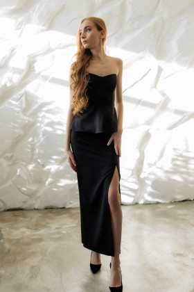 Спідниця чорна з розпіркою "Максі" [060-0524]