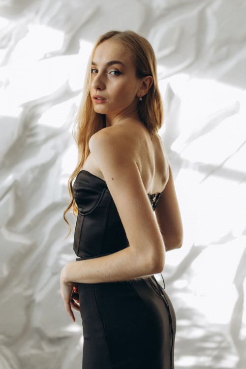 Корсет атласний чорний "Грація" [080-1125]