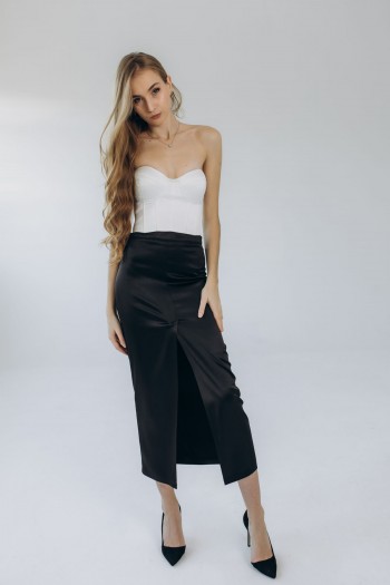 Спідниця атласна чорна з розпіркою "Камелія" [060-1225]