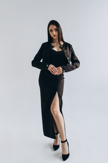 Костюм черный с укороченным пиджаком и макси юбка [090-0224]