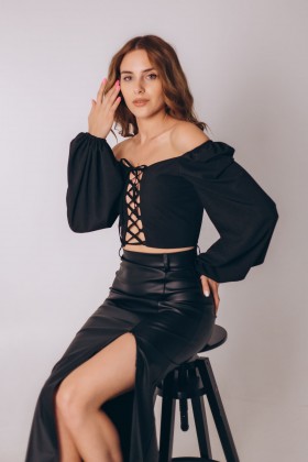Блуза чорна софтова, перед зав'язки [030-1023]