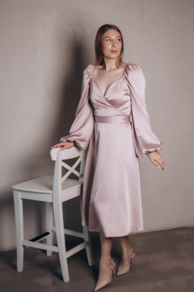 Платье пудра длины миди верх запах [023-1223]